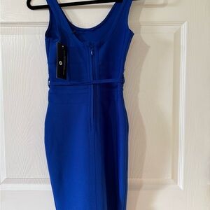 Elegant Blue Sleeveless Dress